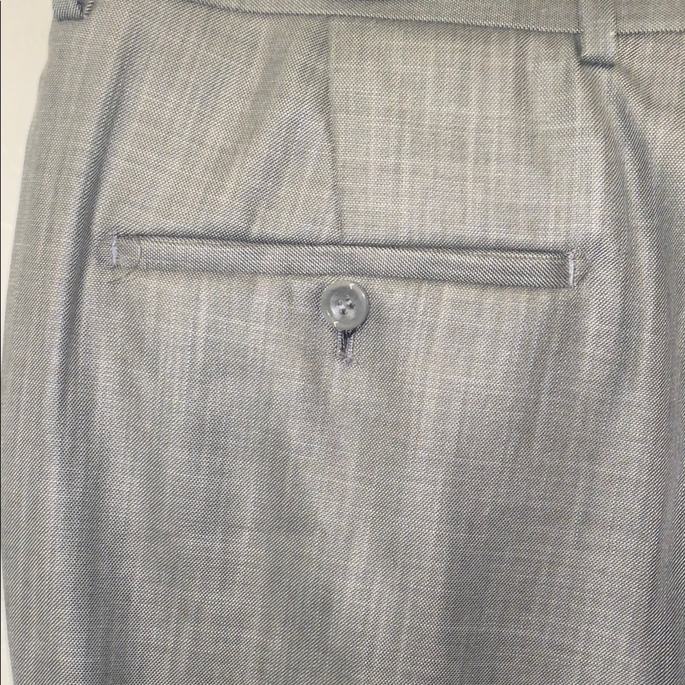Caravelli Italy Classic Gray Suit with Notched Lapels Men 40R 34W - Picture 11 of 13